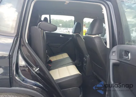 2016 Volkswagen Tiguan S z USA, uszkodzony, nr VIN WVGAV7AX8GW577176